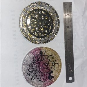 2x set of flower coasters